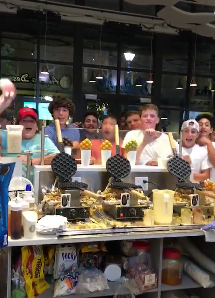 Bubble Waffle Machine in New York